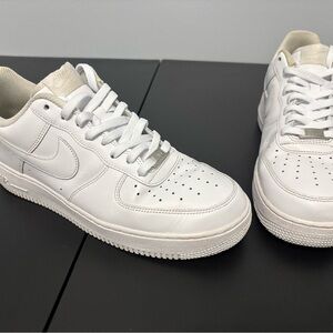 Nike Air Force 1 ‘07 Low Mens Size 11.5 Triple White Sneakers